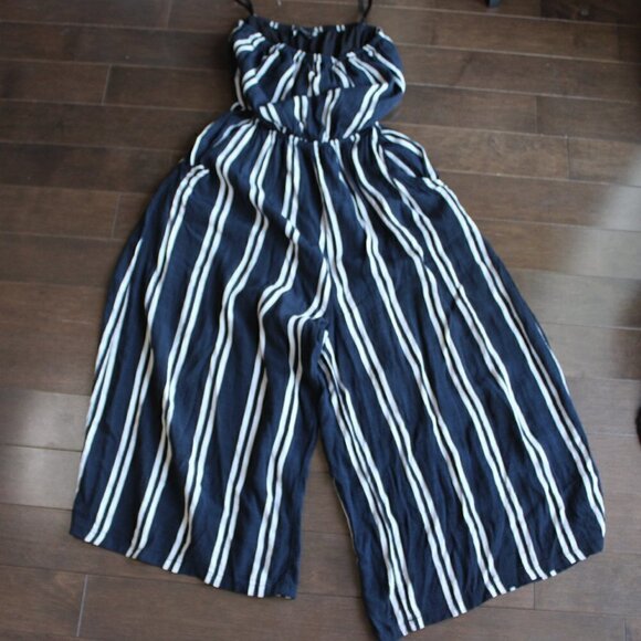 DRESS Forum stripped strapless jumpsuit wide leg Size Small - Picture 2 of 4
